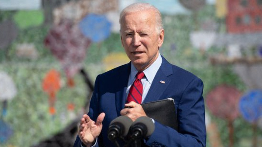 Các thống đốc Cộng hòa công kích Tổng thống Biden