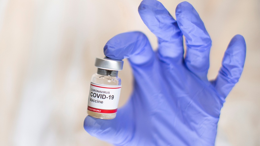 Nhật Bản sớm xét tiêm mũi 3 vaccine Covid-19 cho toàn dân