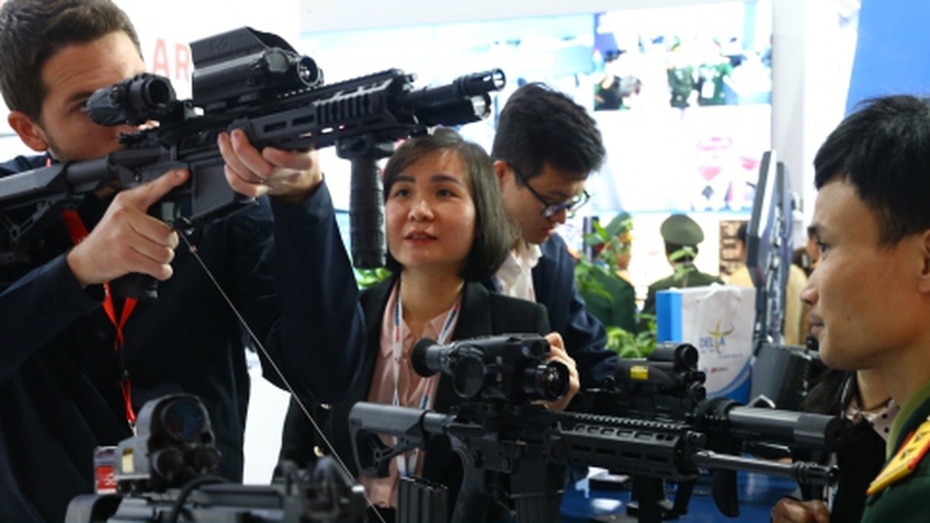 Các vũ khí hiện đại được giới thiệu tại triển lãm quốc phòng Việt Nam 2022