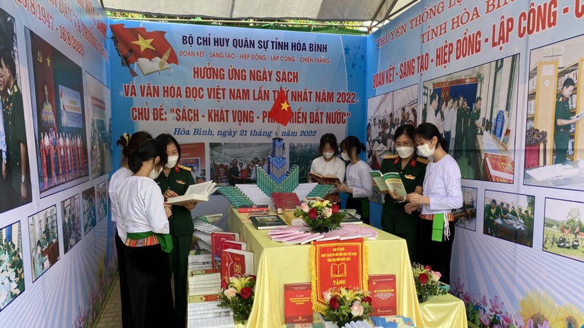 Hoà Bình: Khai mạc ngày Sách và Văn hóa đọc Việt Nam tỉnh Hoà Bình năm 2022