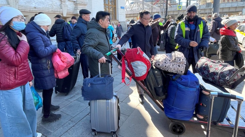 Người Việt sơ tán từ Ukraine - không ai bị bỏ lại phía sau!