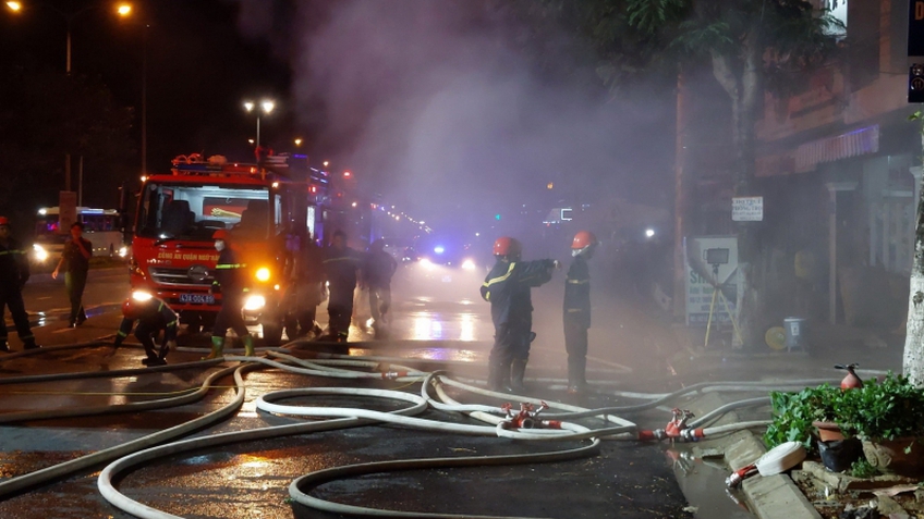 Đà Nẵng: Lại xảy ra cháy cửa hàng mẹ và bé