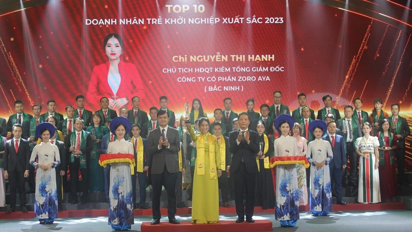 CEO ZORO AYA đạt top 10 "Doanh nhân trẻ khởi nghiệp xuất sắc 2023"