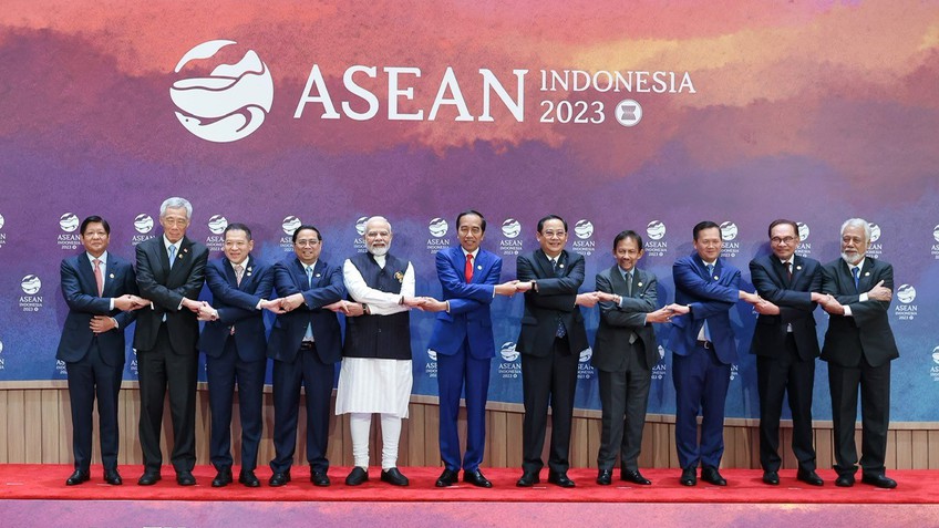 Thủ tướng Phạm Minh Chính gặp Thủ tướng Ấn Độ Narendra Modi và Thủ tướng Singapore Lý Hiển Long, TTK LHQ Antonio Guterres