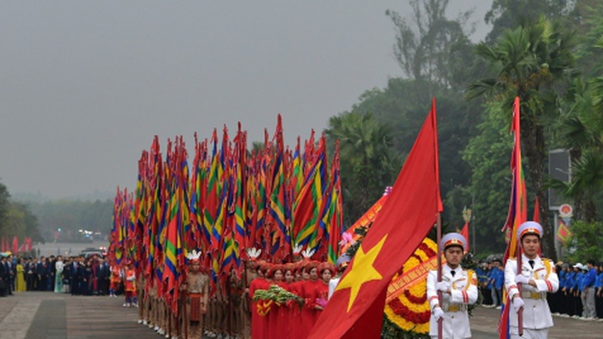 Lãnh đạo Đảng, Nhà nước dâng hương tưởng niệm các Vua Hùng