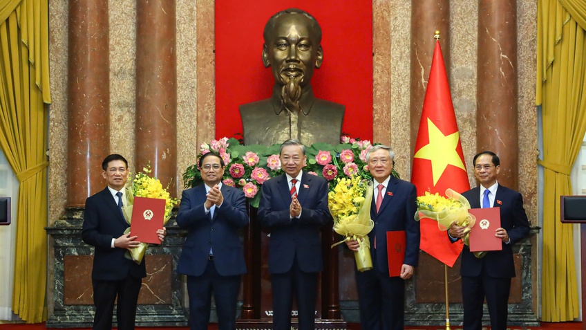 Tổng Bí thư, Chủ tịch nước Tô Lâm trao Quyết định bổ nhiệm Phó Thủ tướng và Bộ trưởng